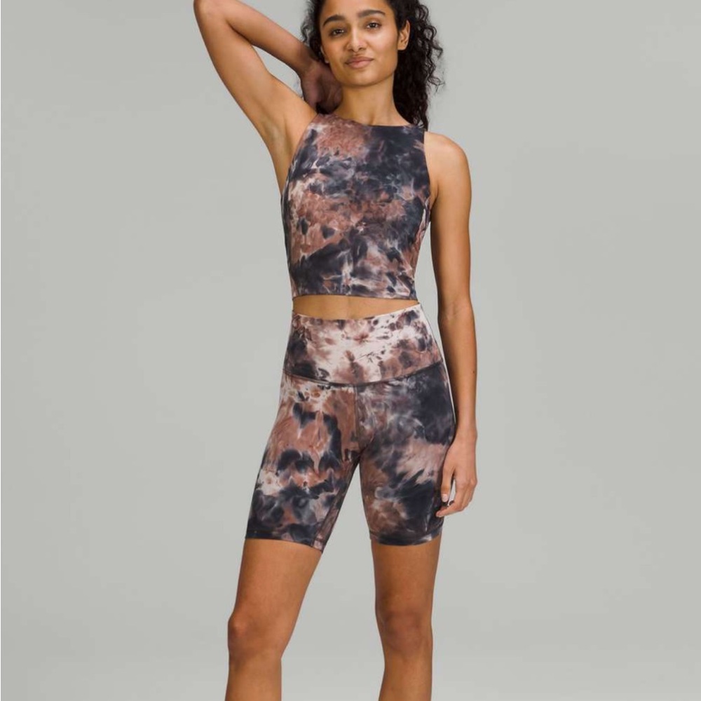Lululemon Align High-Rise Short 8" - 12